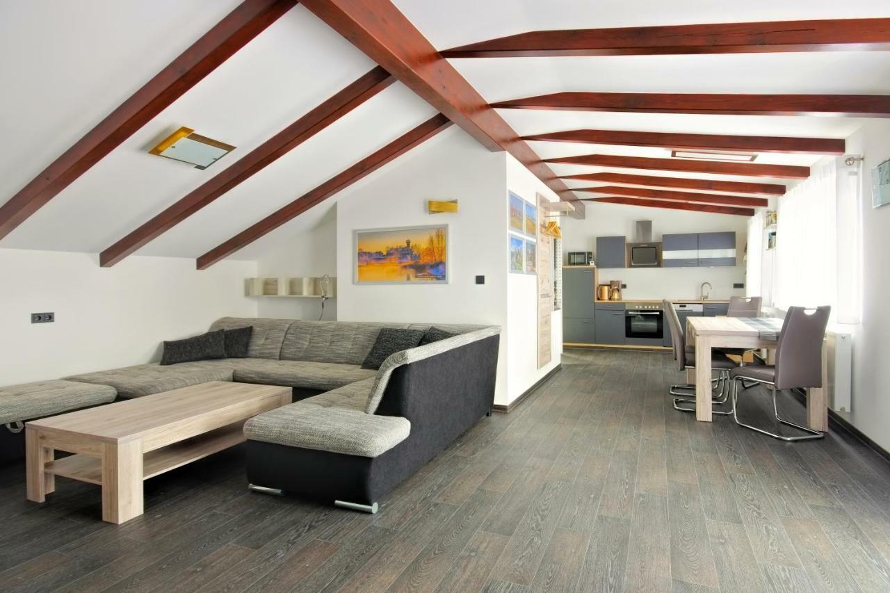 Ferienwohnung Lausitzer Seenland Tom Гросрешен Экстерьер фото